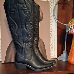 Wild Fable Black Boots